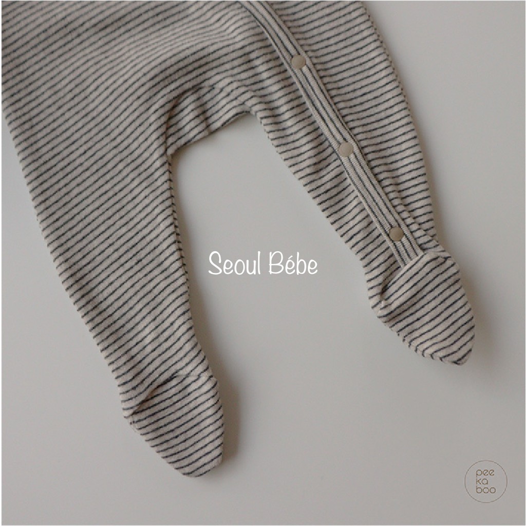 Set jumpsuit liền bàn kèm mũ bông bộ kẻ Tata Peekaboo thu đông cho bé 3-11kg