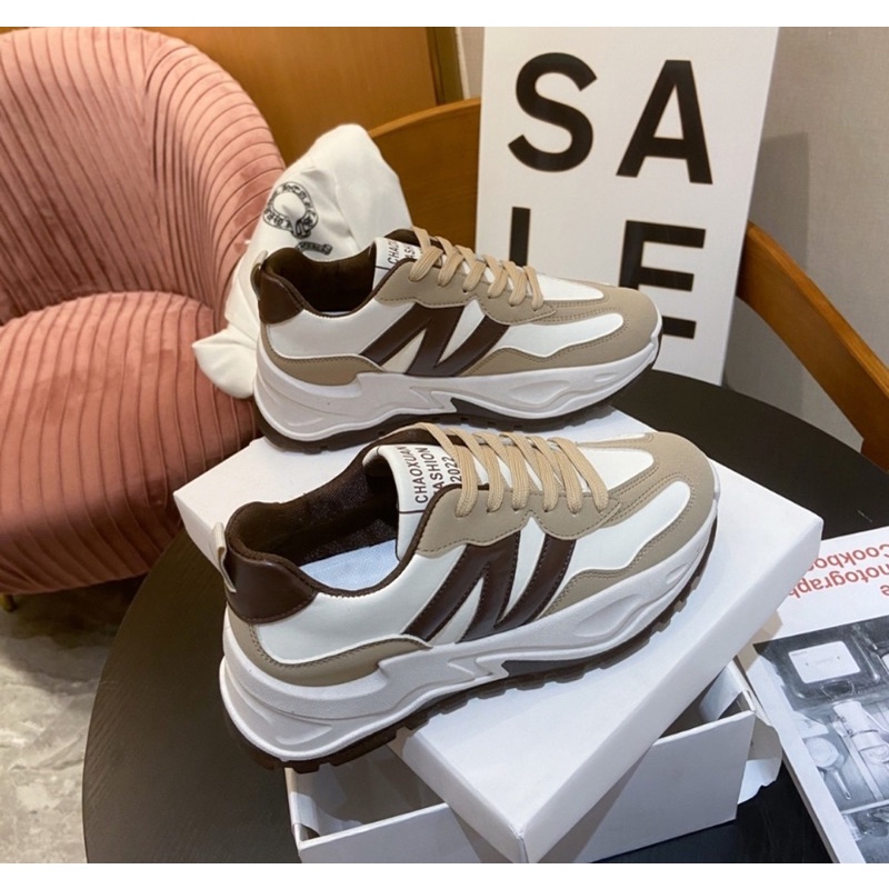 Giày Thể Thao Nữ sneaker  viền chữ N phong cách trẻ trung mã HV NB01