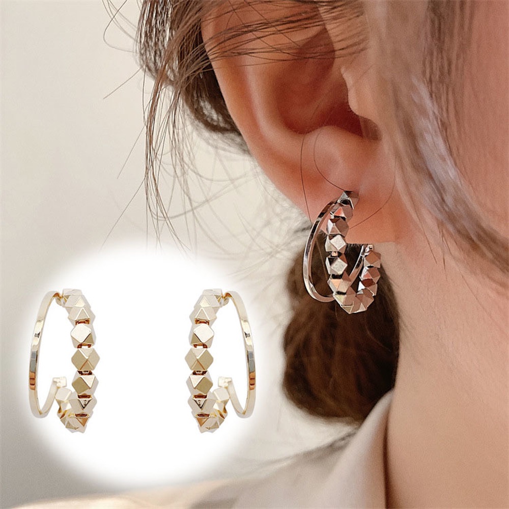 Khuyên Tai Kim Loại Màu Bạc Thời Trang