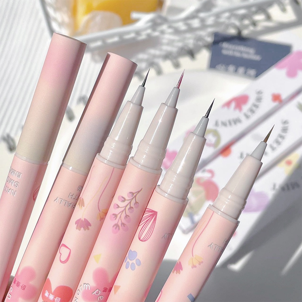 Ultra Bút Kẻ Mắt / Kẻ Lông Mày Dạng Lỏng Chống Nước Tiện Dụng