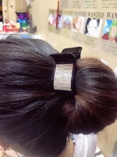 Kẹp càng cua đính đá