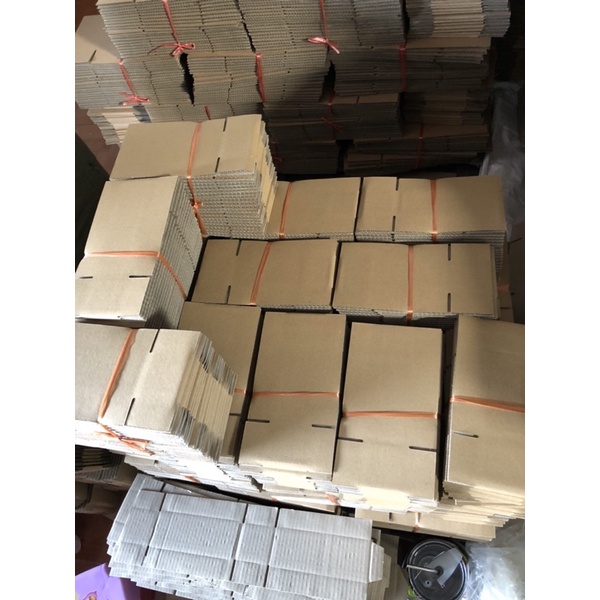 20x12x8 hộp carton đóng hàng giá rẻ