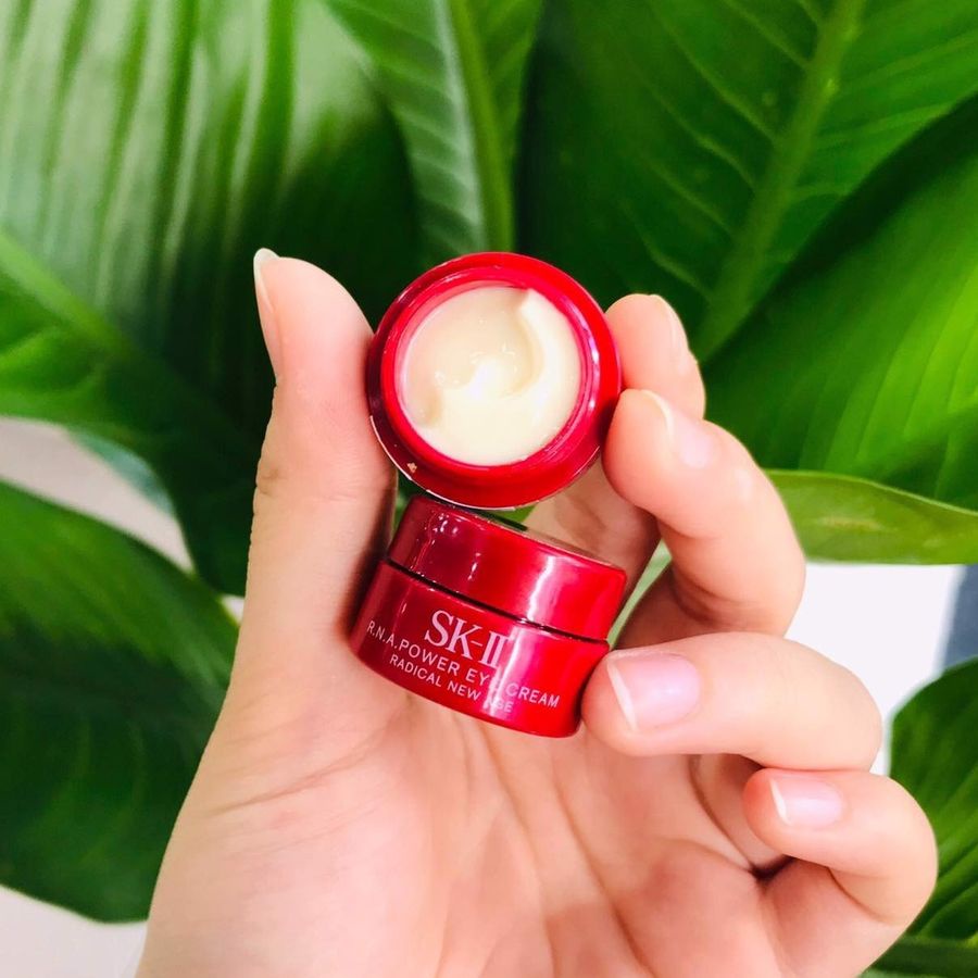 Kem dưỡng mắt SK-II R.N.A Power Eye Cream trẻ hóa da vùng mắt 2.5g (new)