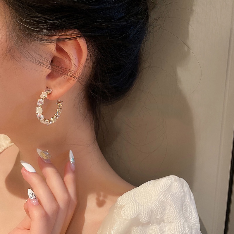 Khuyên Tai Hình Chữ C Đính Đá Thời Trang Cho Nữ