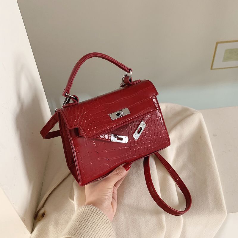 (HÀNG MỚI) Túi đeo chéo nữ chất da cực chất - MA172 | BigBuy360 - bigbuy360.vn