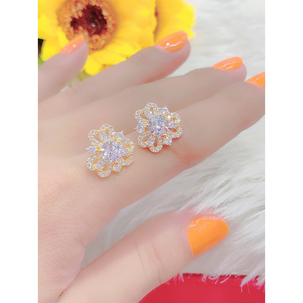 Bông tai nữ - phụ kiện nail đính đá UHA , chuôi cài chắc chắn, kiểu dáng hiện đại, thu hút, sang trọng B167