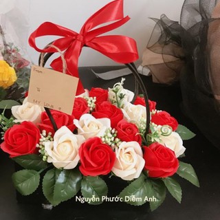 Giỏ hoa sáp thơm vĩnh cửu