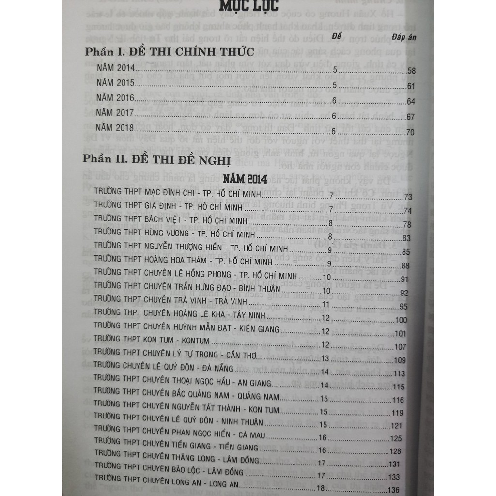 Sách - Tổng tập Đề thi olympic 30 tháng 4 Ngữ Văn 11 ( 2014 - 2018 )