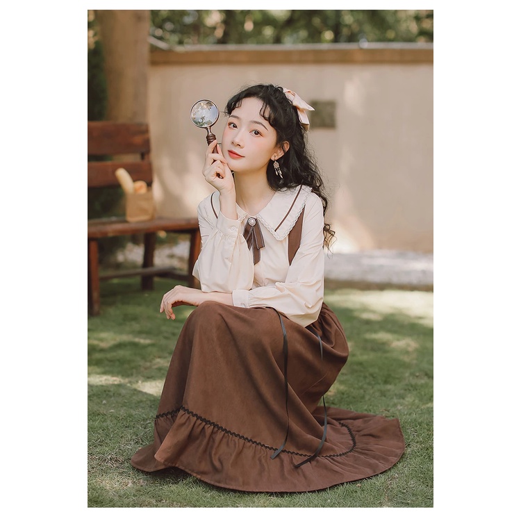 (Hàng Order không có sẵn) Áo sơ mi cổ sen, thắt nơ, tay phồng kèm chân váy vintage, phong cách cổ điển, chất liệu dày | BigBuy360 - bigbuy360.vn