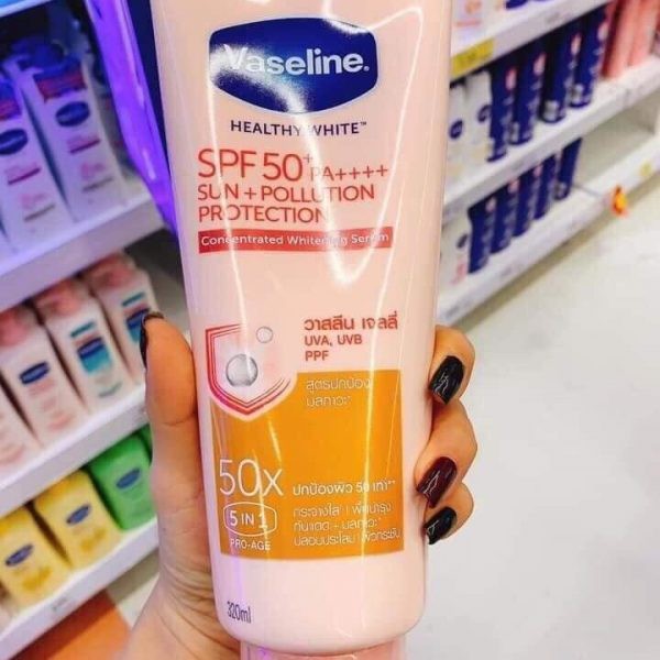 Sữa Dưỡng Thể Vaseline 50x SPF 50++ Thái LaN