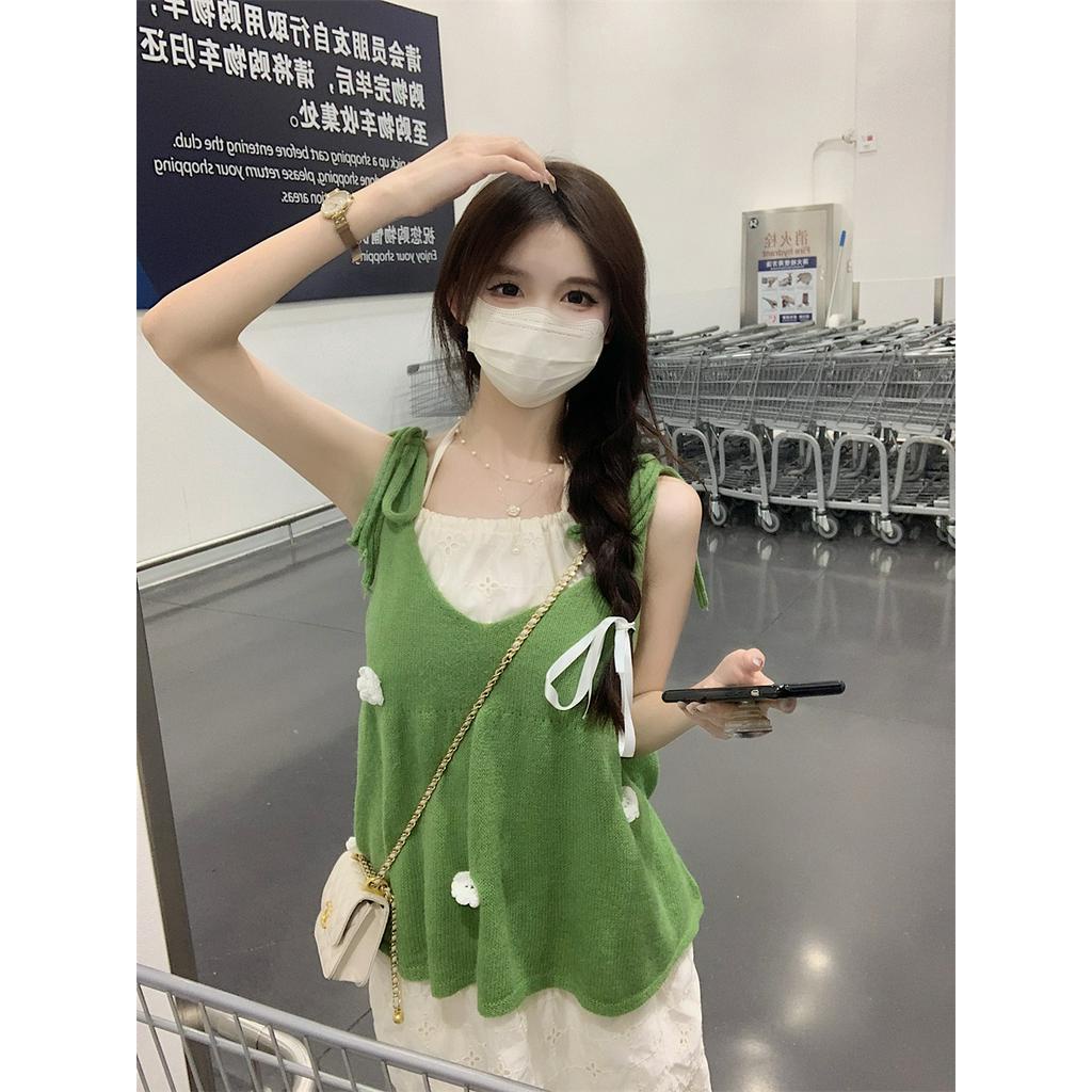 Áo Vest Dệt Kim Xanh 63362 / Váy Trắng