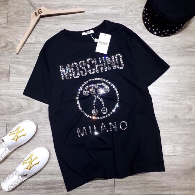 Áo phông moschino đá siêu cấp