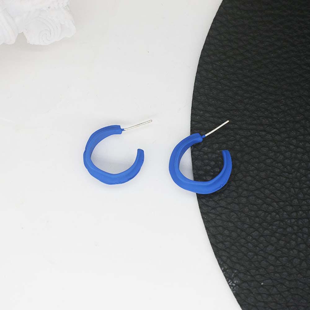 Khuyên tai tròn phong cách Hàn Quốc thiết kế đơn giản cho nữ