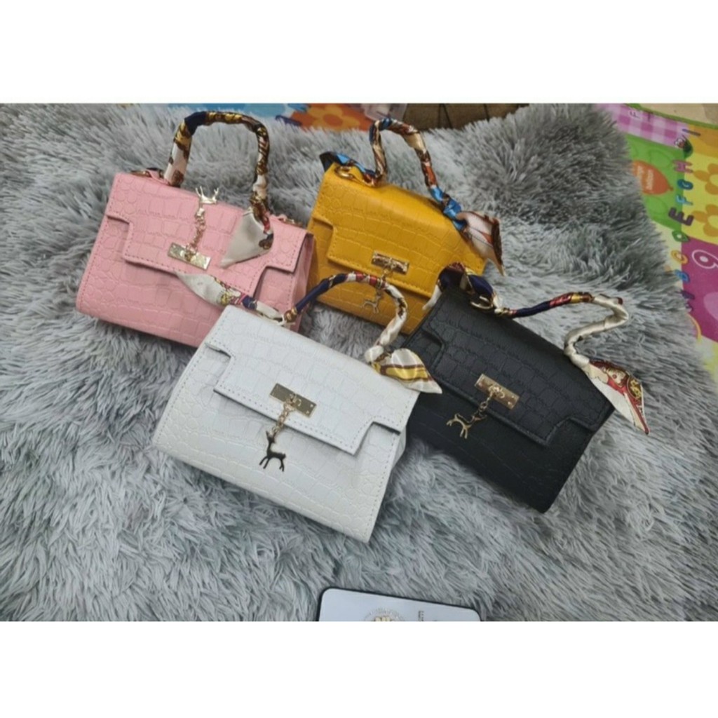 túi xách nữ buộc khăn con hươu thời trang - T098 | BigBuy360 - bigbuy360.vn