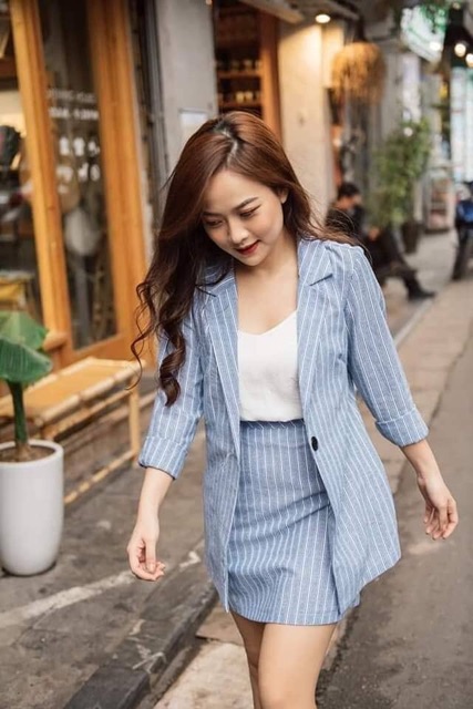 Set chân váy+ vest hot hit SVS012134 | BigBuy360 - bigbuy360.vn