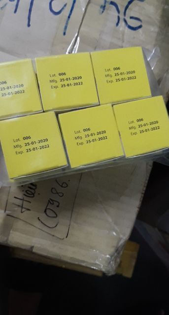 Kem nghệ Q'care white thái lan