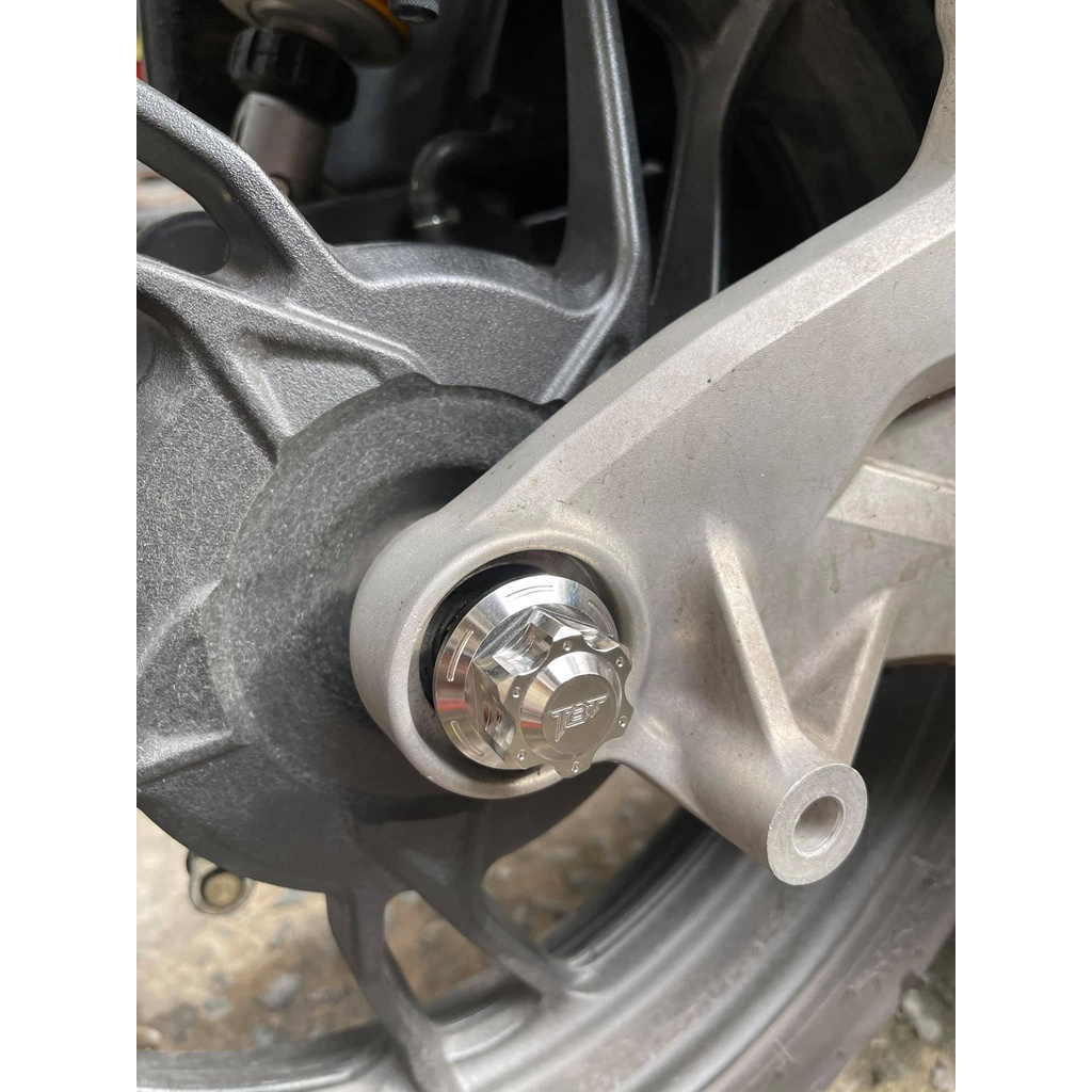 Tán sau TBT inox 304 cho vairo vision ab click và các dòng xe tay ga trên thị trường
