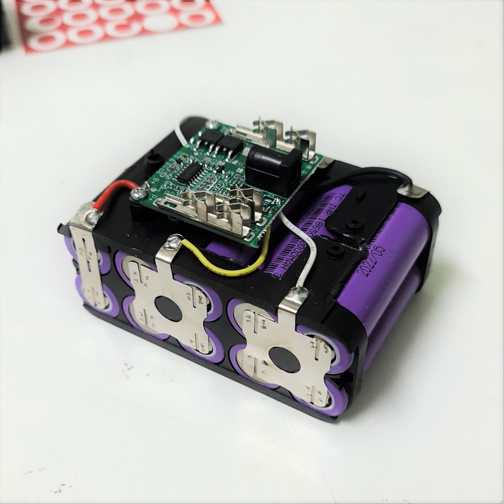 Pin 21V 45A dùng cho máy siết bulong, máy bắn vít, máy khoan, cắt mài...