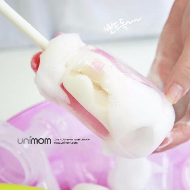 Nước rửa bình Unimom 500ml / Nhập khẩu Hàn Quốc