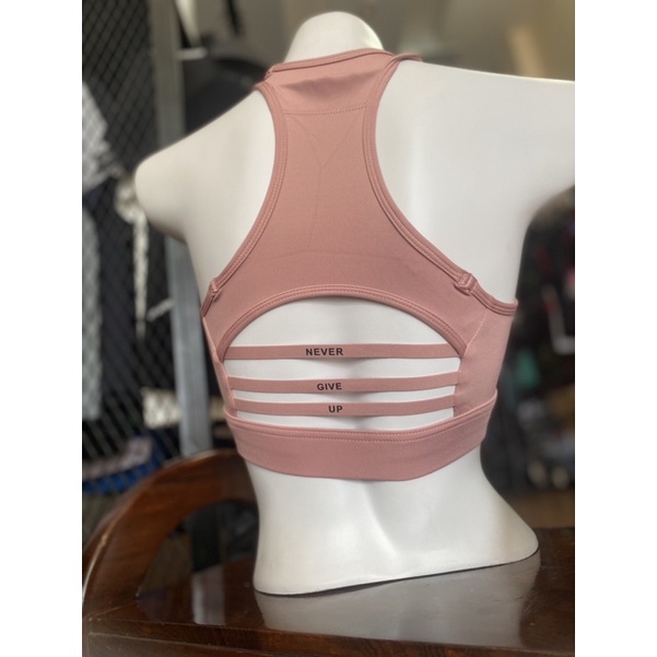 Áo bra nevergiveup