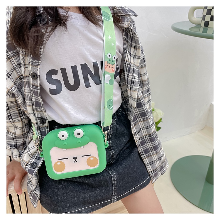 Túi Đeo Chéo Bằng Silicon Họa Tiết Hoạt Hình Dễ Thương Cho Bé Gái