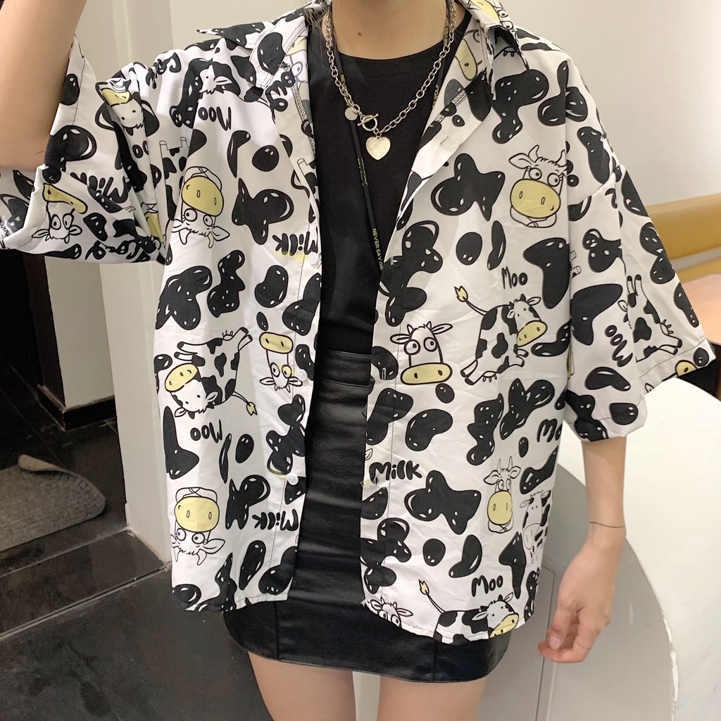 Áo sơ mi loang bò milk nữ - Thun oversize dáng rộng ngắn tay in chữ Moo, phông có cổ năng động trẻ trung ulzzang ĐẸP