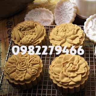 Bộ Khuôn Làm Bánh Trung Thu Lò Xo 150gr 4 Mặt 2 Chú Cá Và Chữ Trung Thu