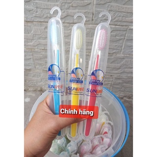 Bàn Chải đánh răng Suree Thái Lan có Hộp đựng tiện lợi. Lông bàn chải siêu mềm.