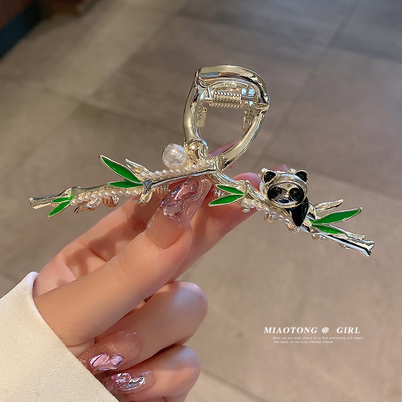 Kẹp Tóc Kim Loại Hình Cá Mập / Hoa Đính Đá Phối Tua Rua Dài Sang Trọng Phong Cách Hàn Quốc