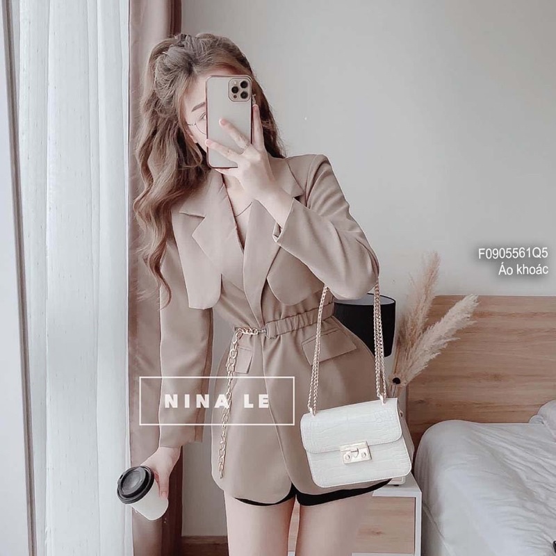 Áo khoác cổ vest đai phối xích