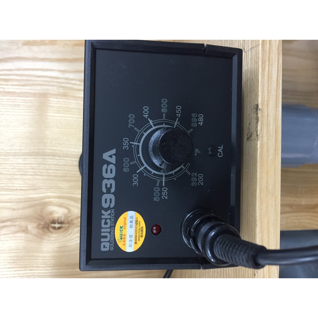 MÁY HÀN QUICK 936A