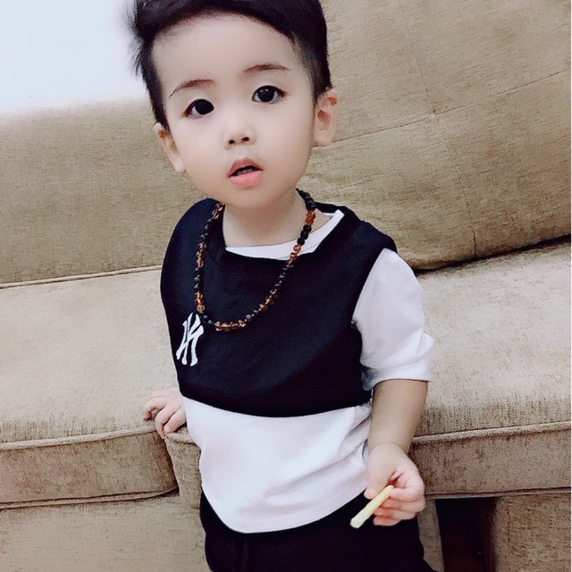 COMBO GIÀY VÀ 2 BỘ CHO BÉ