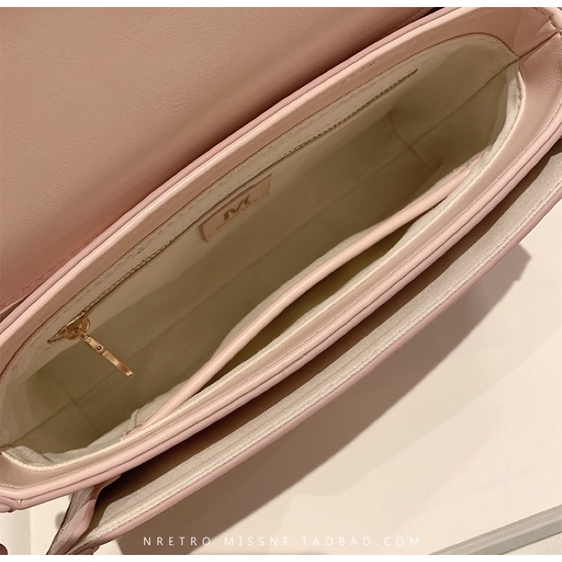 TÚI XÁCH MIOCRA KOLY MK29414 CHÍNH HÃNG KHOÁ LOGO NEW COLLECTION