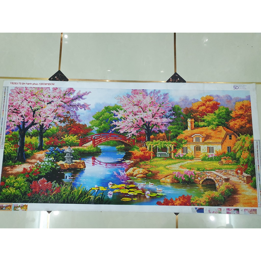 Tranh đính đá ngôi nhà tổ ấm KT:130x65cm. Tranh gắn đá chưa đính.