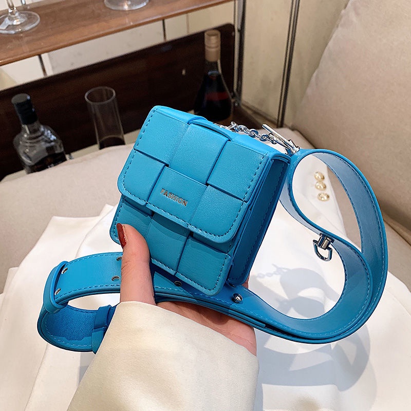 Túi Đeo Chéo Mini Thời Trang Mùa Hè Dễ Phối Đồ Với 5 Kiểu Dáng Khác Nhau