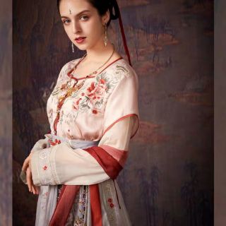 (Sẵn) Đôn hoàng - Artka