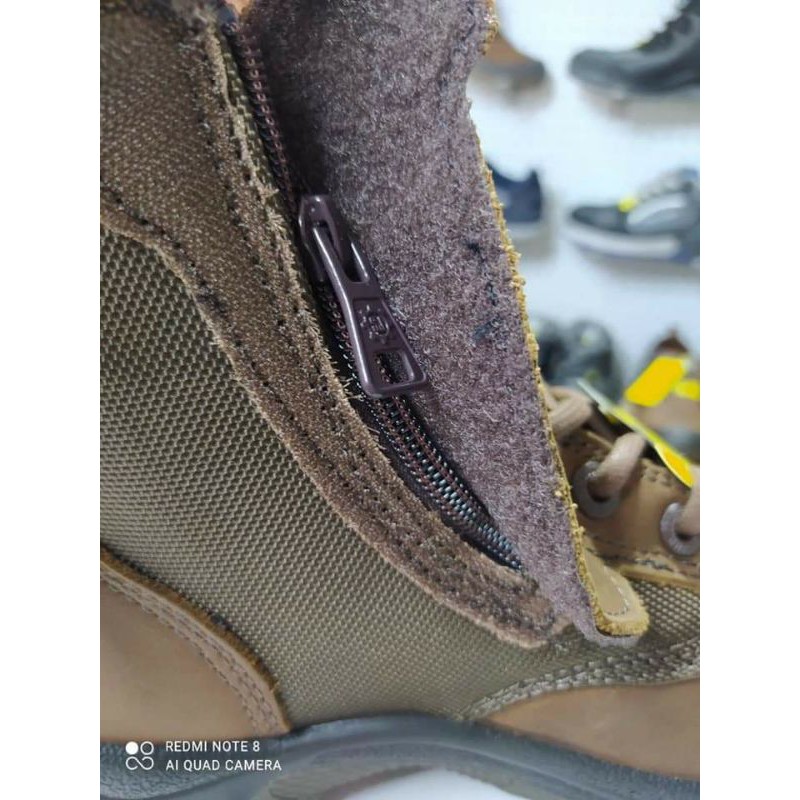 Giày bảo hộ jogger rush chống đinh chống dập ngón chống tĩnh điện chống trơn trượt | BigBuy360 - bigbuy360.vn