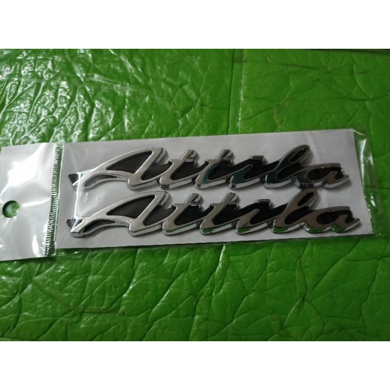 Cặp chữ nổi Attila cứng hàng theo xe loại mới