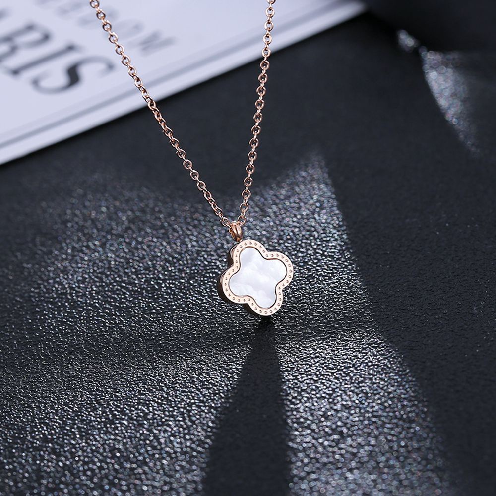 Vòng cổ/ Khuyên tai hình cỏ bốn lá dễ thương thời trang cho nữ