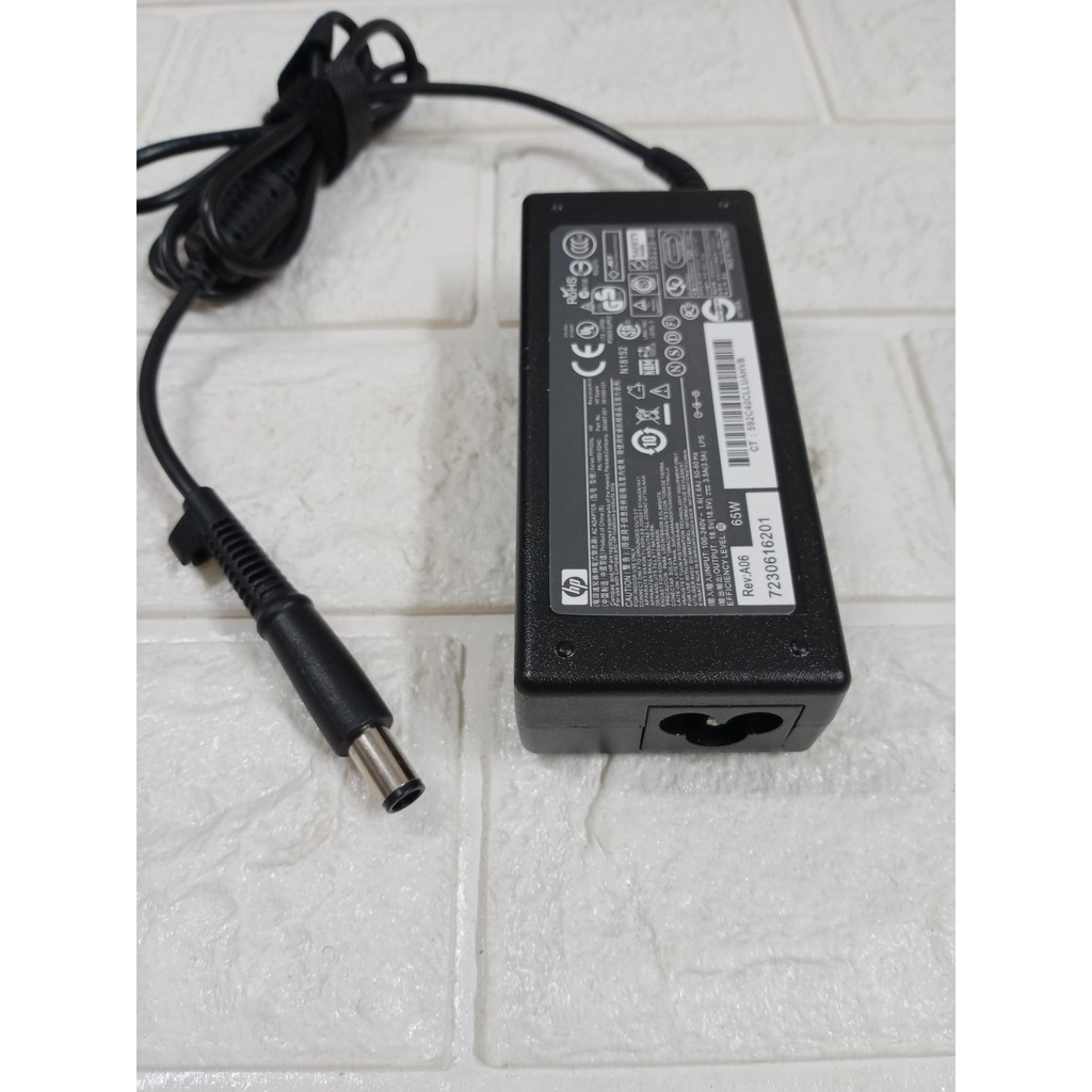 Cục sạc dùng cho laptop HP thông số 18.5V-3.5A (65W) chân to