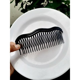 Lược cài gợn sóng trơn đen