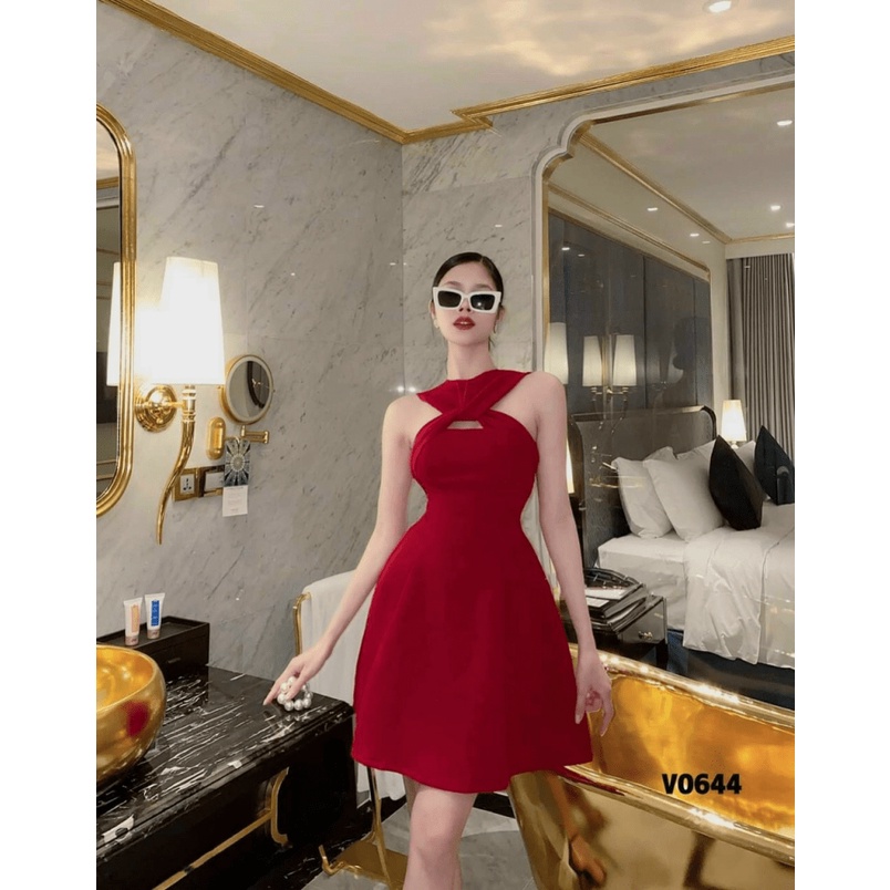 Đầm Xòe Xoắn Ngực Có Mút Chất Umi Mềm Mát Co Giãn Tốt Mặc Đẹp Tôn Dáng [NEW UNISEX]