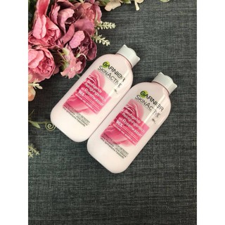 Sữa rửa mặt không bọt Garnier Rosenwasser