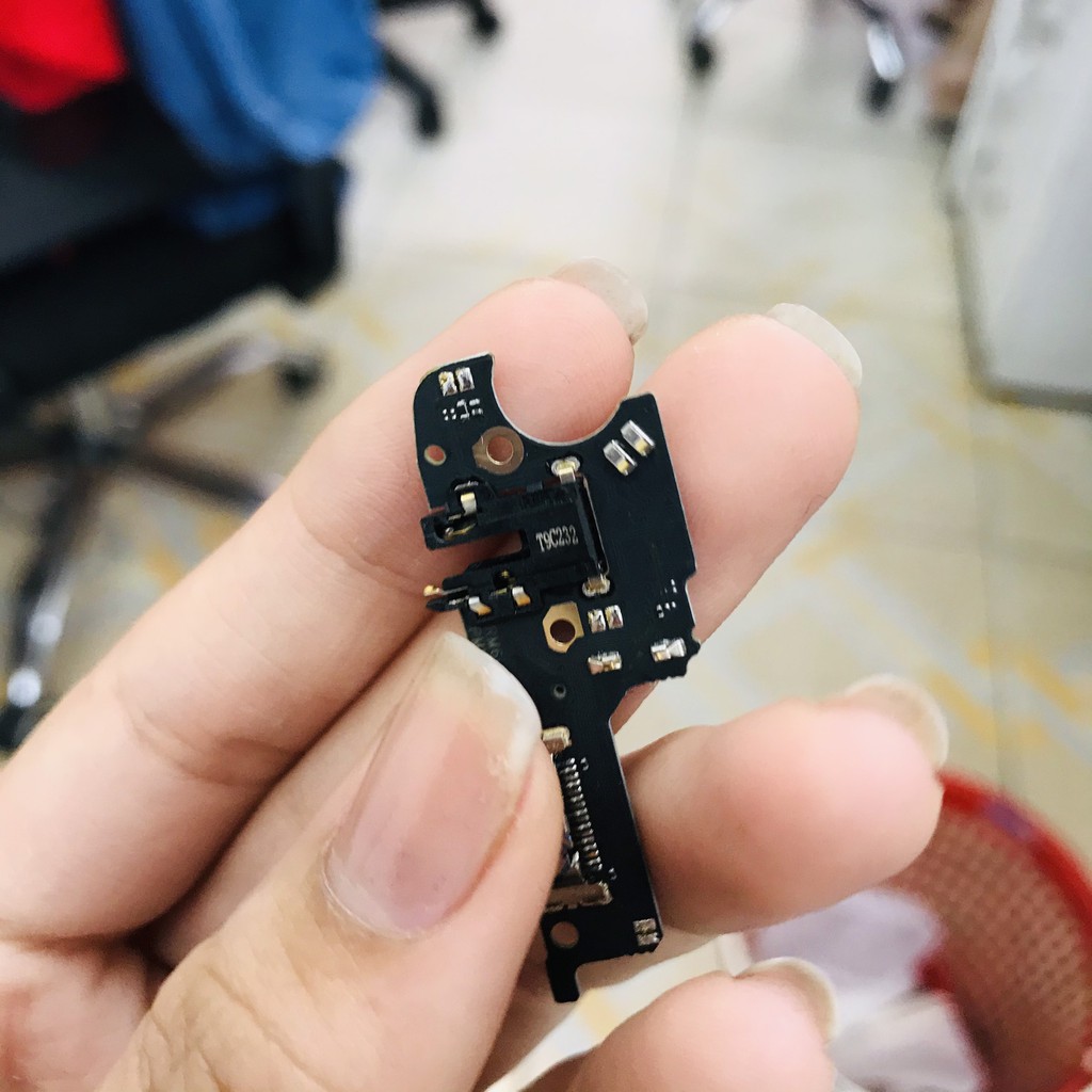 Cụm sạc / cụm chân sạc Realme 6i chính hãng , bảo hành lỗi