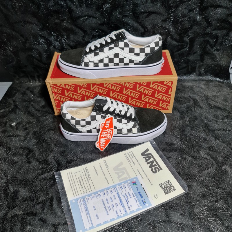 Giày Vans Caro Nam Nữ Đen Trắng Old Skool Checkerboard Black White