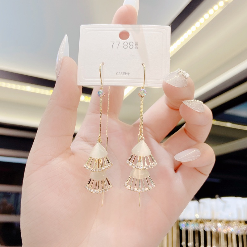 Bông Tai Dáng Dài Đính Đá Thời Trang Cho Nữ