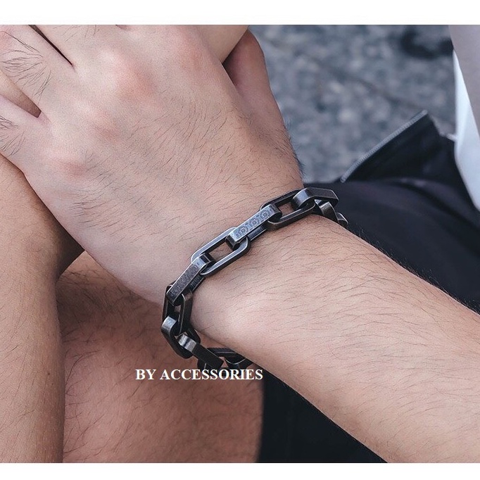 Lắc tay titan xích chữ nhật dày họa tiết hoa hướng dương không gỉ giống mẫuLV