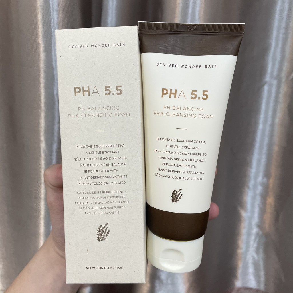 Sữa Rửa Mặt Byvibes Wonder Bath PHA 5.5 PH Balancing PHA Cleansing Foam 150ml - Chip Skincare