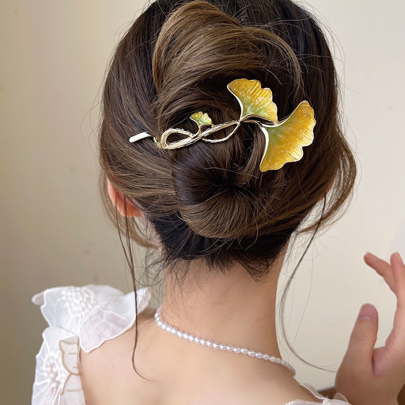 Kẹp Tóc Kim Loại Hình Lá ginkgo