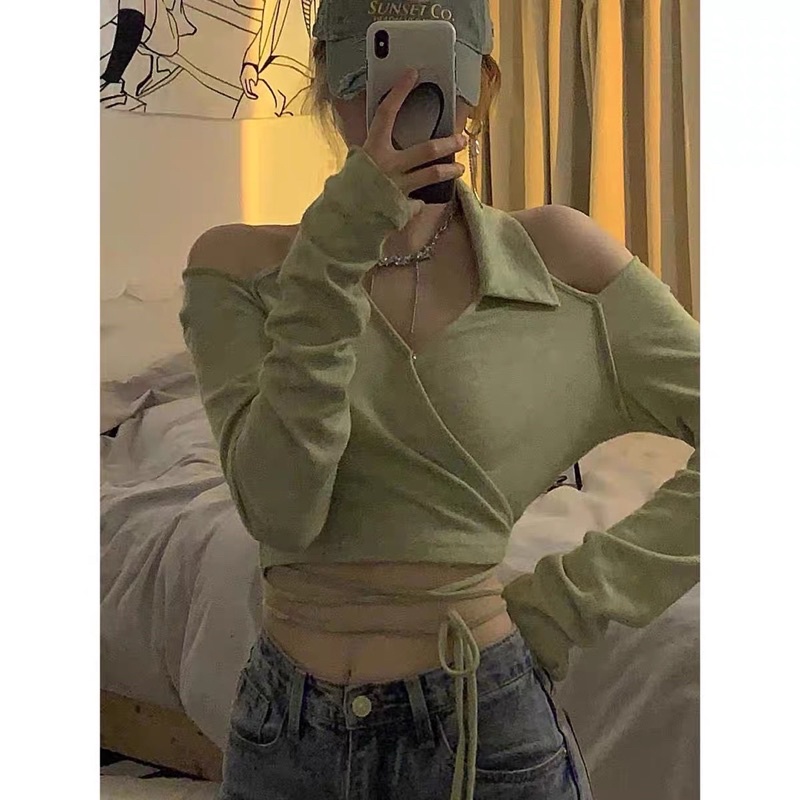 Áo croptop hở vai tay dài đan dây sexy